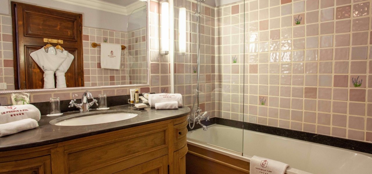 Suite Terrace bathroom - Wine Paths