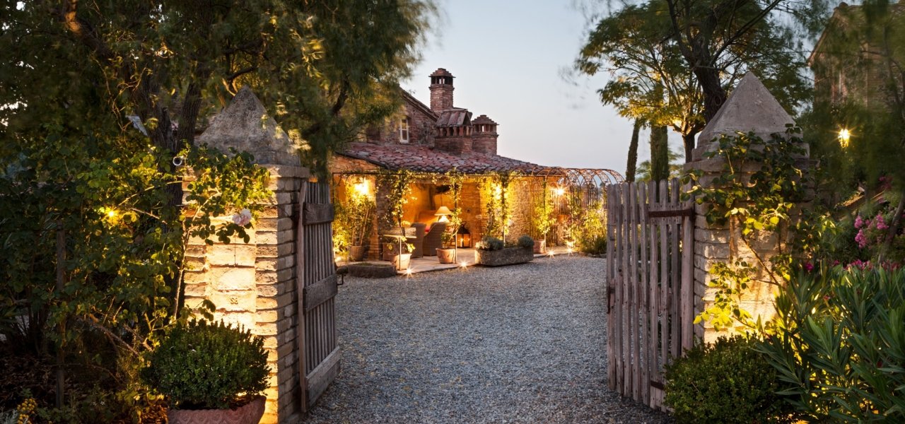 Exterior - luxury hotel in tuscany - Wine Paths